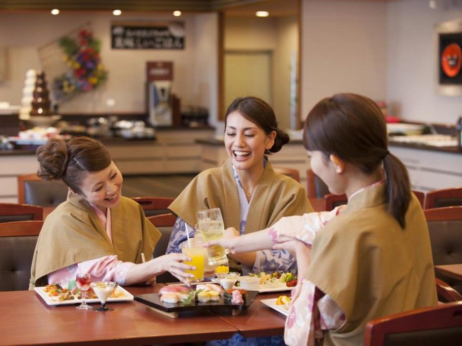 فندق Ooedo Onsen Monogatari Yamashiro Saichoraku كجا المظهر الخارجي الصورة